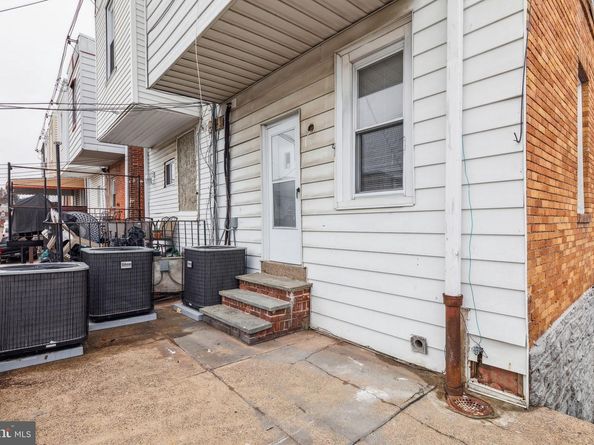 1200 N 64TH Street, Philadelphia PA 19151