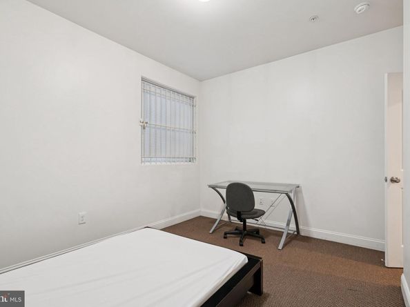 2258 N 12TH Street, Philadelphia PA 19133