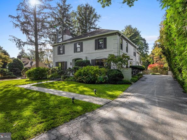 518 Fairview Road, Penn Valley PA 19072