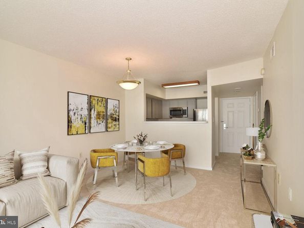1001 N Randolph Street 215, Arlington VA 22201