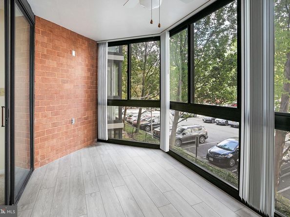 1001 N Randolph Street 215, Arlington VA 22201