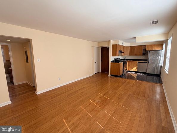 2113 Fort Davis Street SE 102, Washington DC 20020