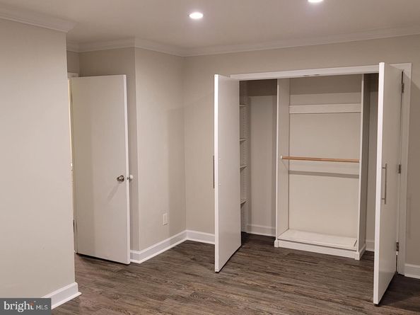 8002 Chanute Place 3, Falls Church VA 22042