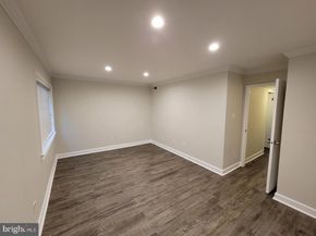 8002 Chanute Place 3, Falls Church VA 22042