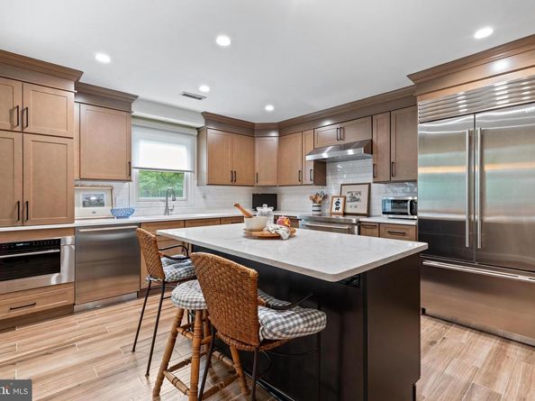 1309 E Meetinghouse Road, Ambler PA 19002