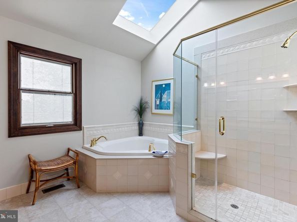 1309 E Meetinghouse Road, Ambler PA 19002