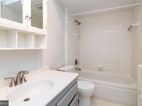 124 Macklenburg Drive, Penllyn PA 19422