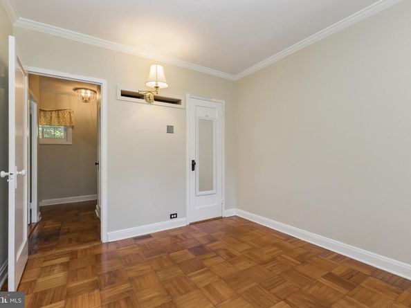 1609 Preston Road, Alexandria VA 22302