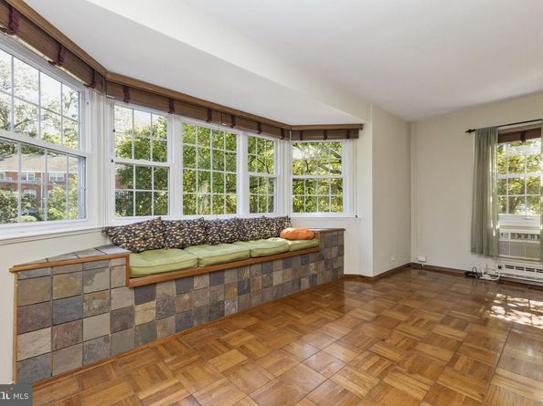 1609 Preston Road, Alexandria VA 22302