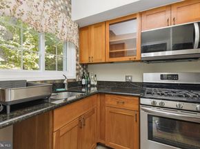 1609 Preston Road, Alexandria VA 22302