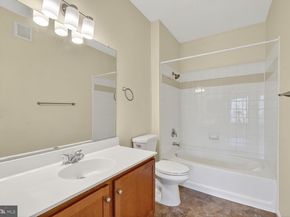 4850 Eisenhower Avenue 201, Alexandria VA 22304