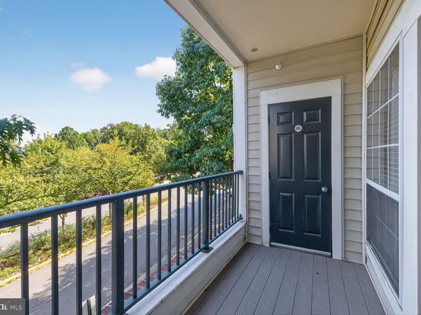 4850 Eisenhower Avenue 201, Alexandria VA 22304