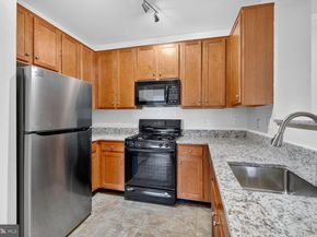 4850 Eisenhower Avenue 201, Alexandria VA 22304