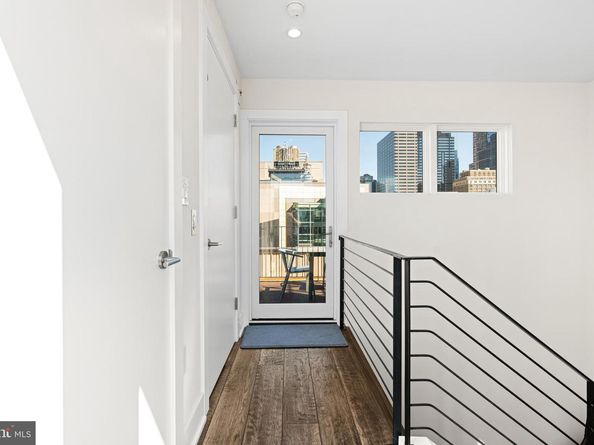 212 N 21st Street 1, Philadelphia PA 19103