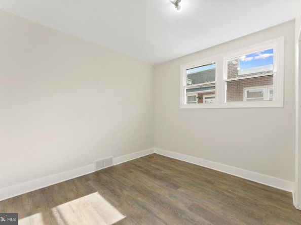2120 Napfle Street, Philadelphia PA 19152