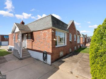2120 Napfle Street