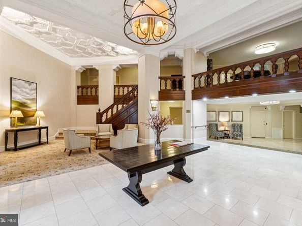 4707 Connecticut Avenue NW 211 & 213, Washington DC 20008