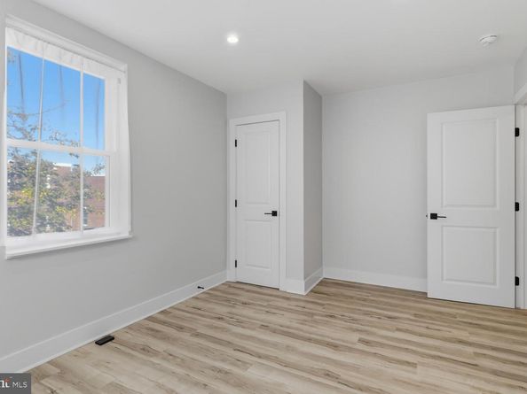 937 E Gorgas Lane, Philadelphia PA 19150