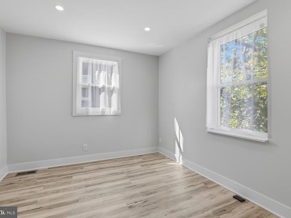 937 E Gorgas Lane, Philadelphia PA 19150