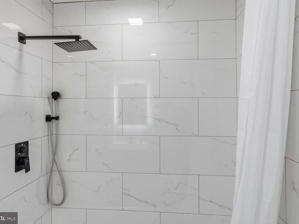 937 E Gorgas Lane, Philadelphia PA 19150