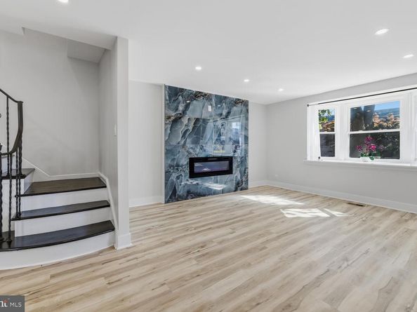 937 E Gorgas Lane, Philadelphia PA 19150