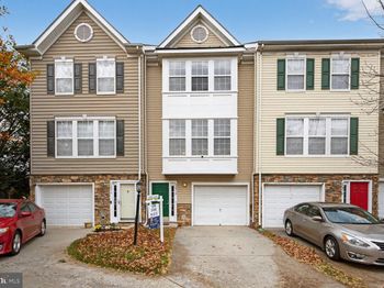 22976 Fontwell Square