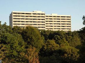 6101 Edsall Road 312, Alexandria VA 22304