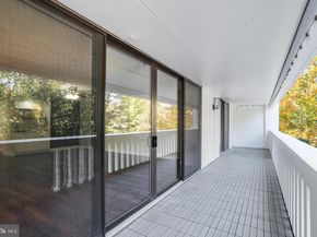 6101 Edsall Road 312, Alexandria VA 22304