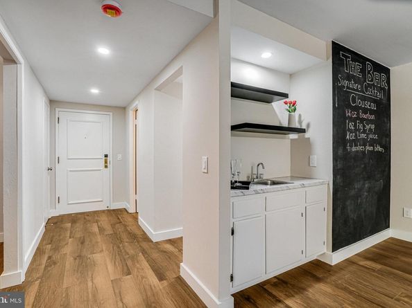 6101 Edsall Road 312, Alexandria VA 22304