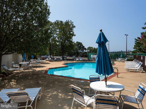 6101 Edsall Road 312, Alexandria VA 22304