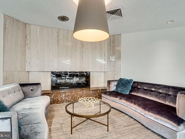 6101 Edsall Road 312, Alexandria VA 22304