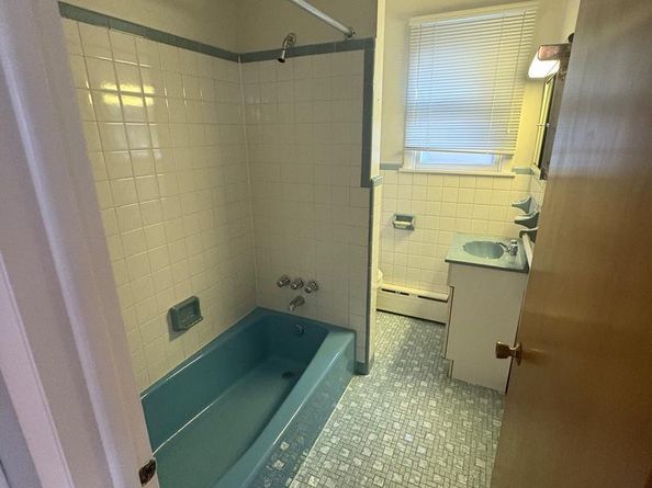 4564 Bermuda Street, Philadelphia PA 19124