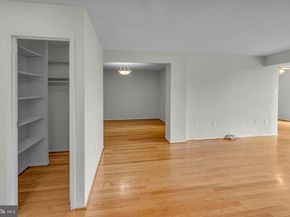 4500 S Four Mile Run Drive 732, Arlington VA 22204