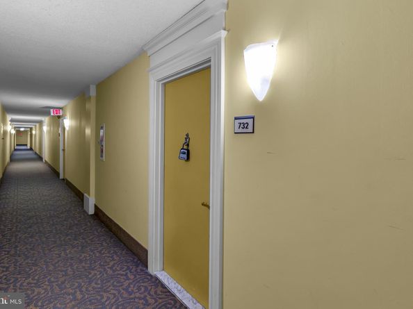 4500 S Four Mile Run Drive 732, Arlington VA 22204