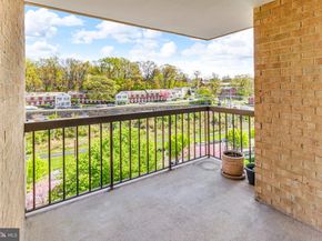 4500 S Four Mile Run Drive 732, Arlington VA 22204