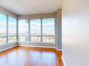 901 N Penn Street R2404, Philadelphia PA 19123