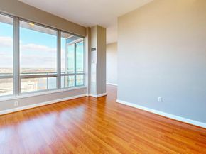 901 N Penn Street R2404, Philadelphia PA 19123