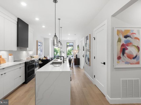 1208 M Street NW 52, Washington DC 20005