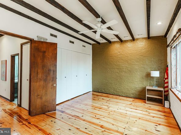 225 Montrose Street, Philadelphia PA 19147