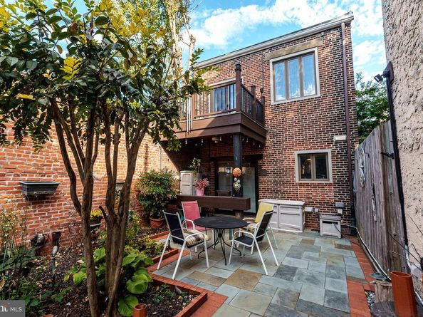 225 Montrose Street, Philadelphia PA 19147