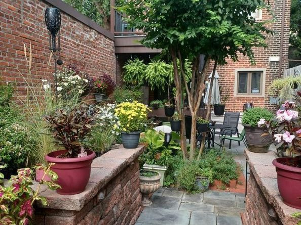 225 Montrose Street, Philadelphia PA 19147