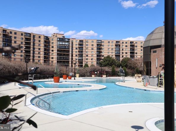 8350 Greensboro Drive 807, Mclean VA 22102