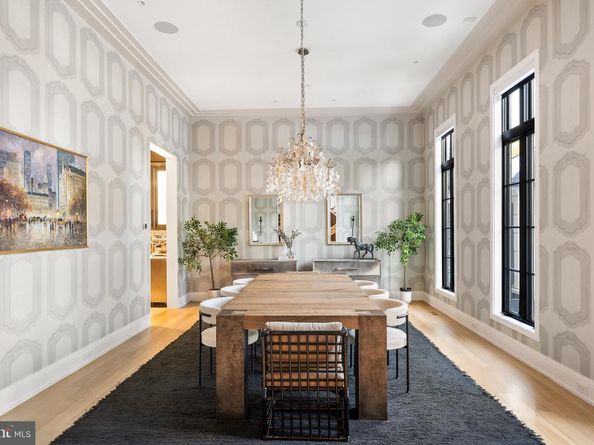 8913 Holly Leaf Lane, Bethesda MD 20817