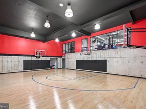 8913 Holly Leaf Lane, Bethesda MD 20817