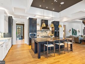 8913 Holly Leaf Lane, Bethesda MD 20817