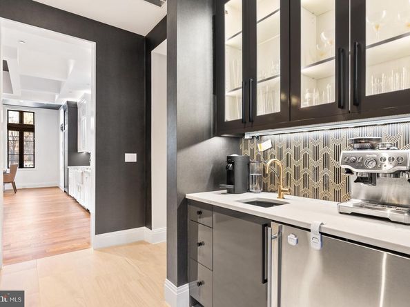 8913 Holly Leaf Lane, Bethesda MD 20817