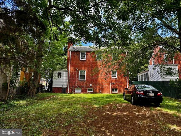 8028 Eastern Avenue NW, Washington DC 20012