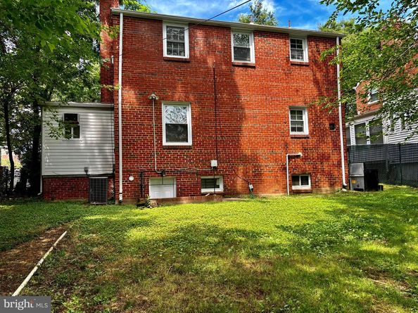 8028 Eastern Avenue NW, Washington DC 20012