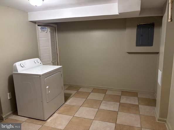 8028 Eastern Avenue NW, Washington DC 20012