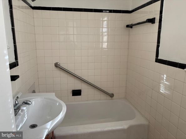 8028 Eastern Avenue NW, Washington DC 20012